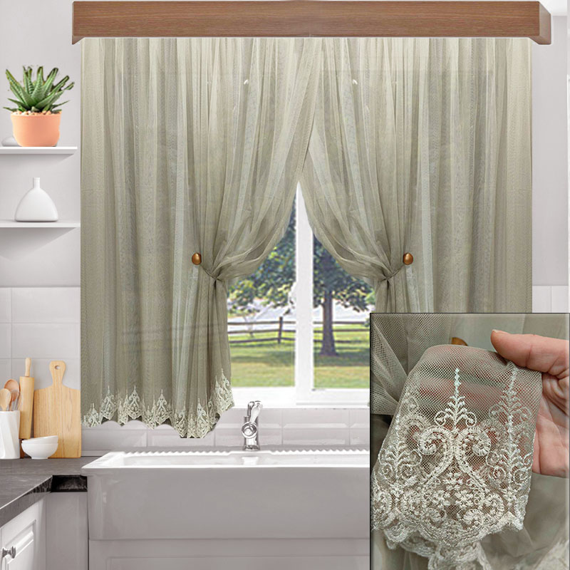 kourtineskontesgiaparathiroladi