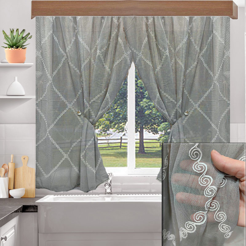 kourtineskouzinaskontesgkri4